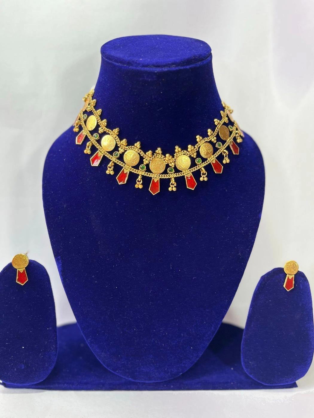 Coin palaka choker 1