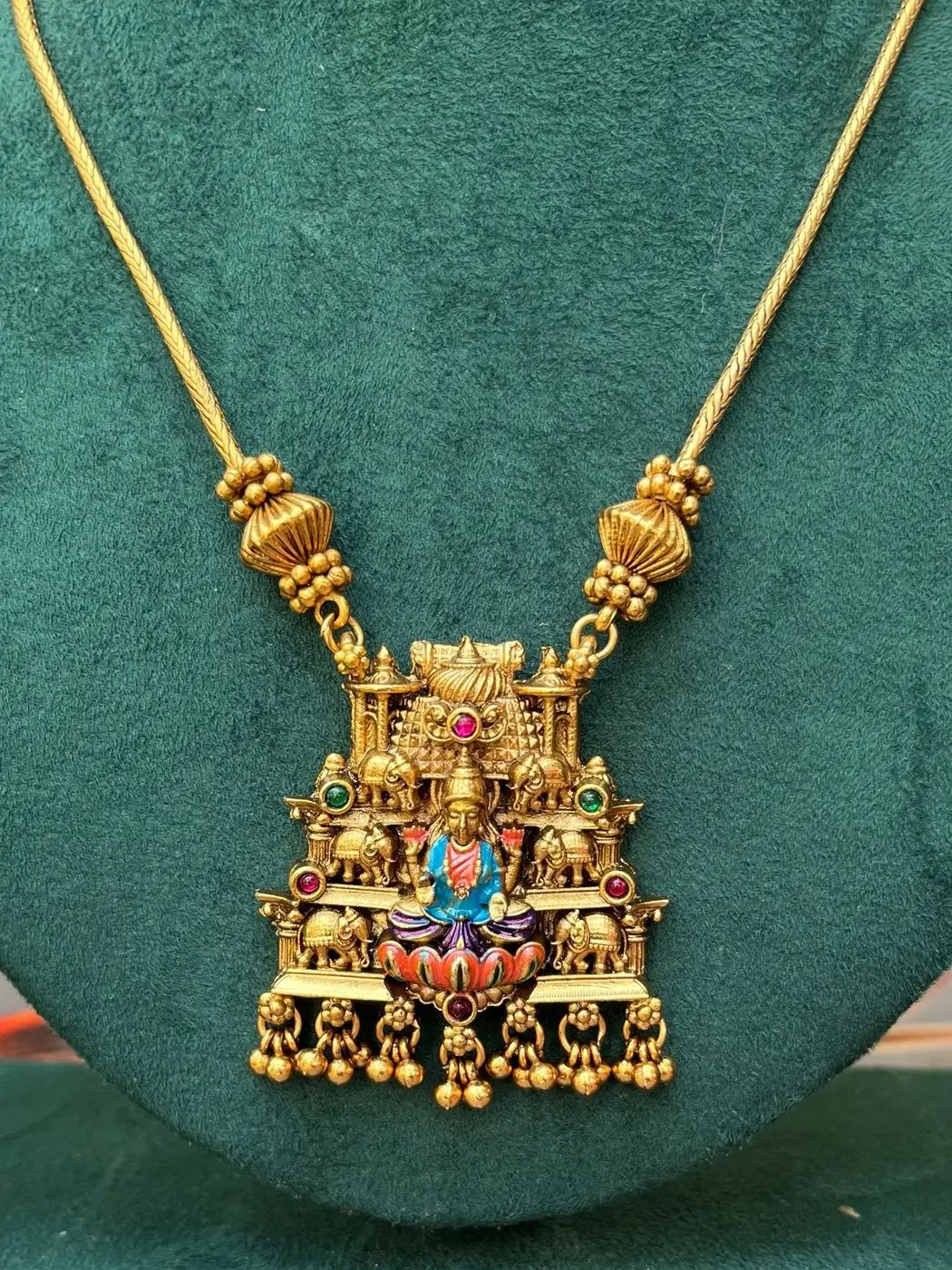 Meenakari ShortHaram 3
