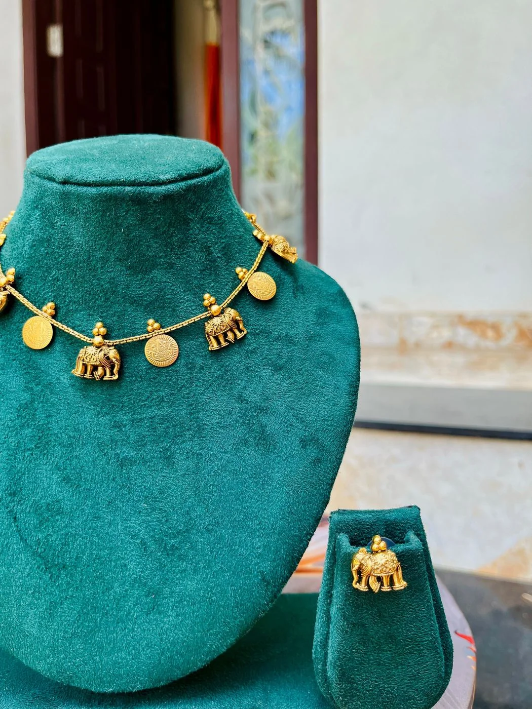 Hathi Chokerset 2