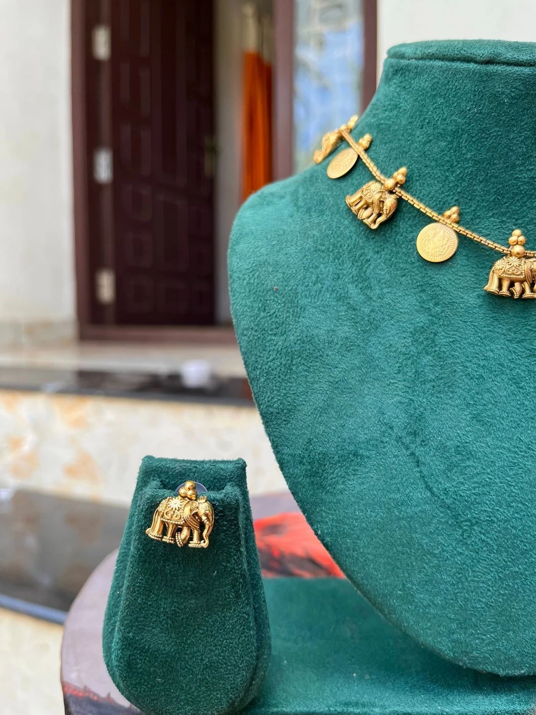 Hathi Chokerset 6