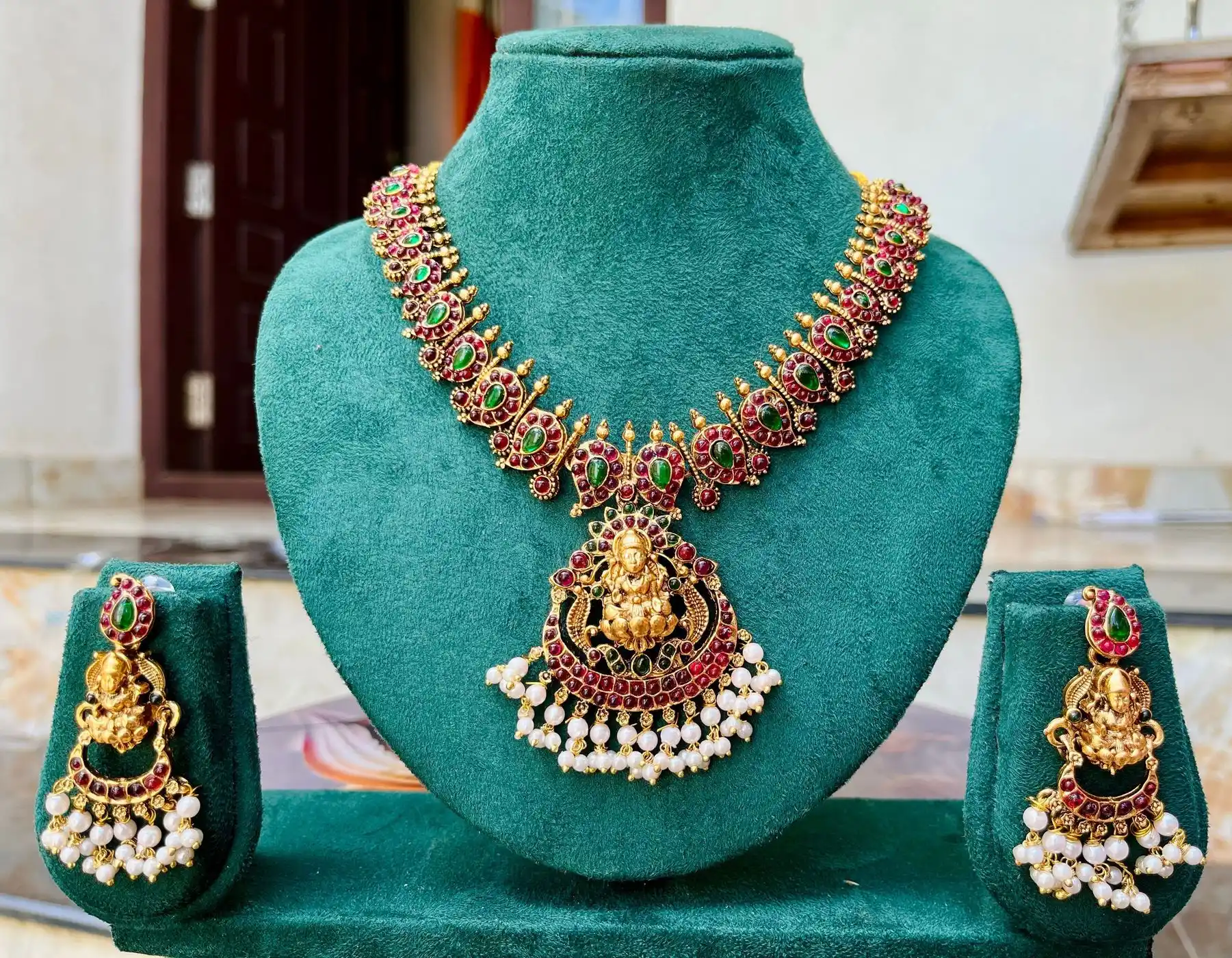 Lakshmi Choker 1
