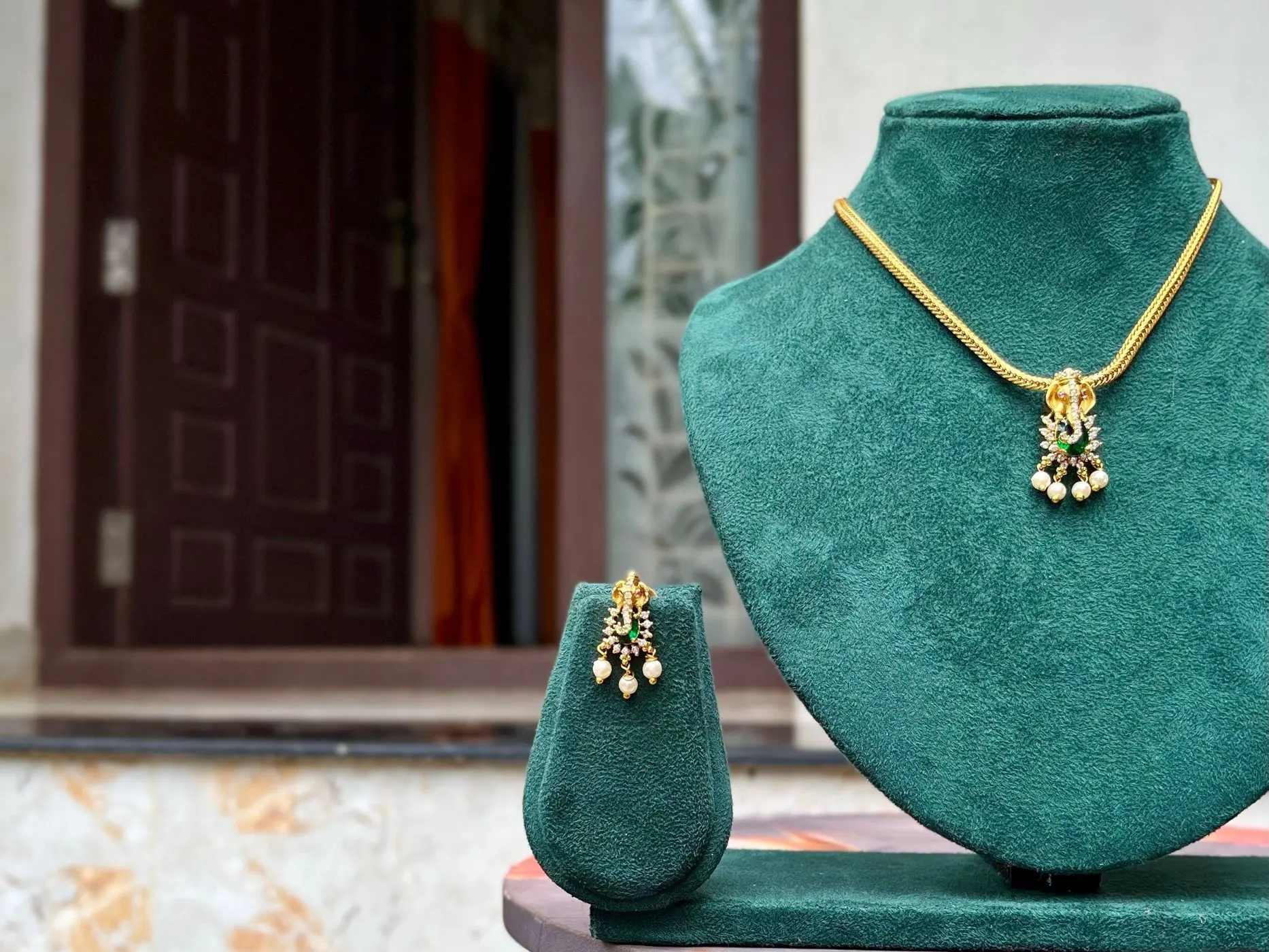 Green vinayaka choker 2