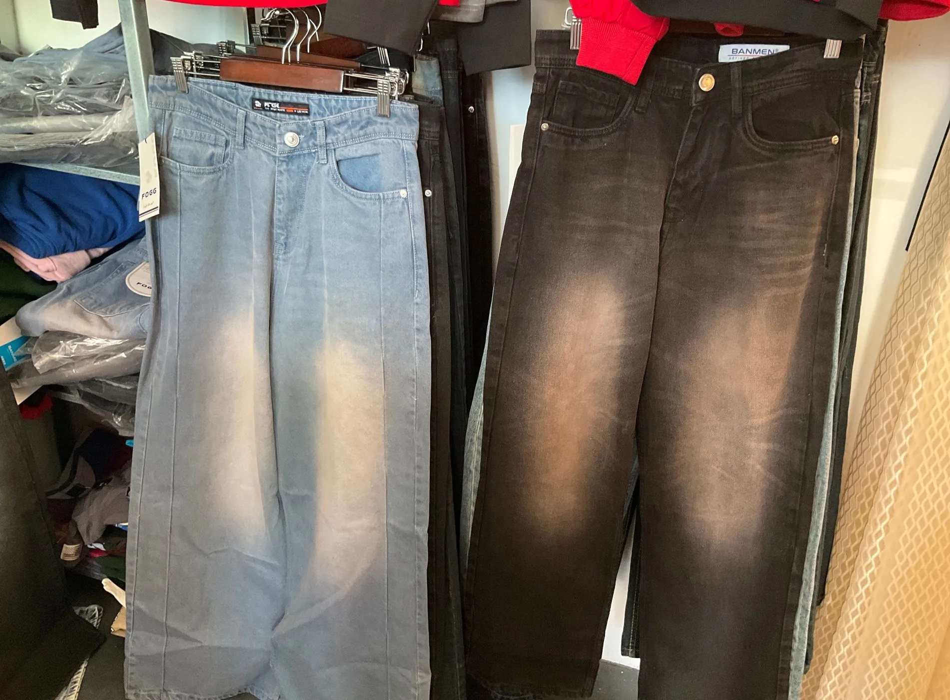 JEANS