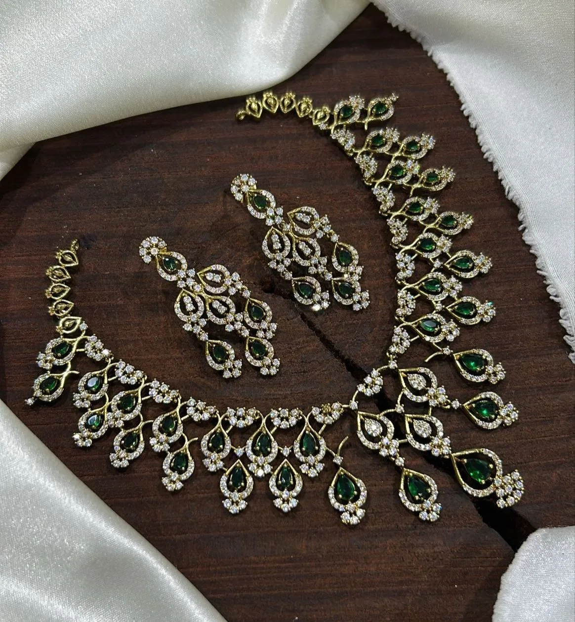 AD Necklace