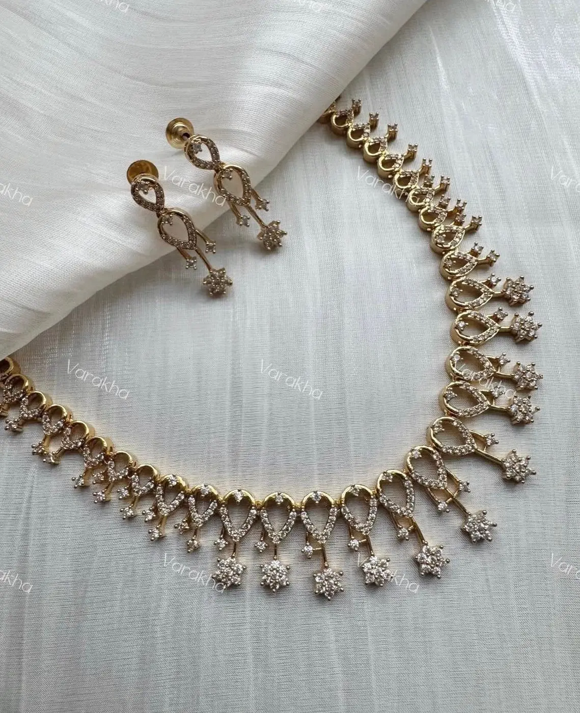 Sparkling Star AD Necklace