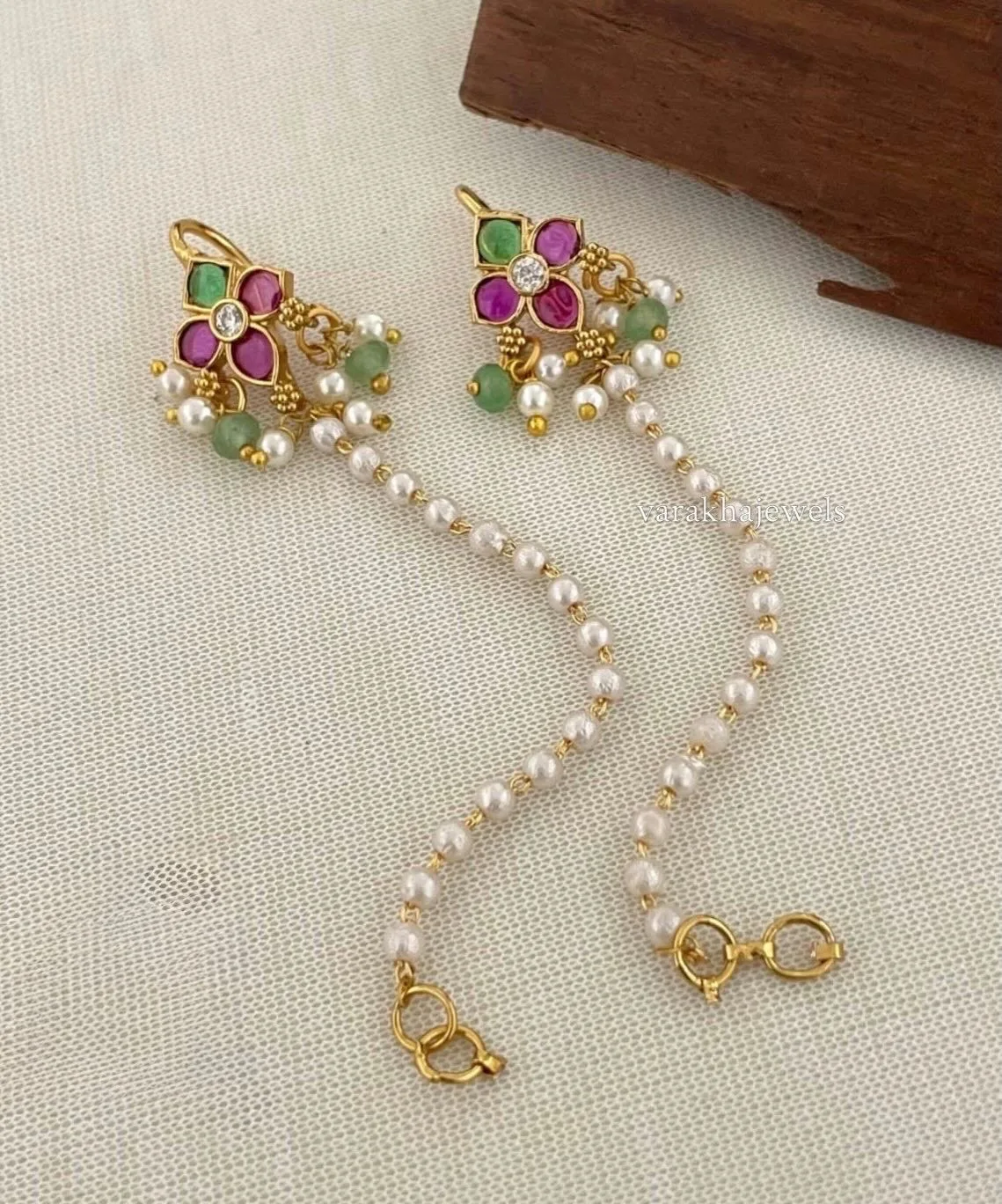 Bugadi Ear chain