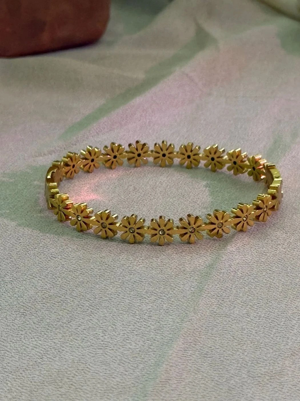 Floral antitarnish bangle 1