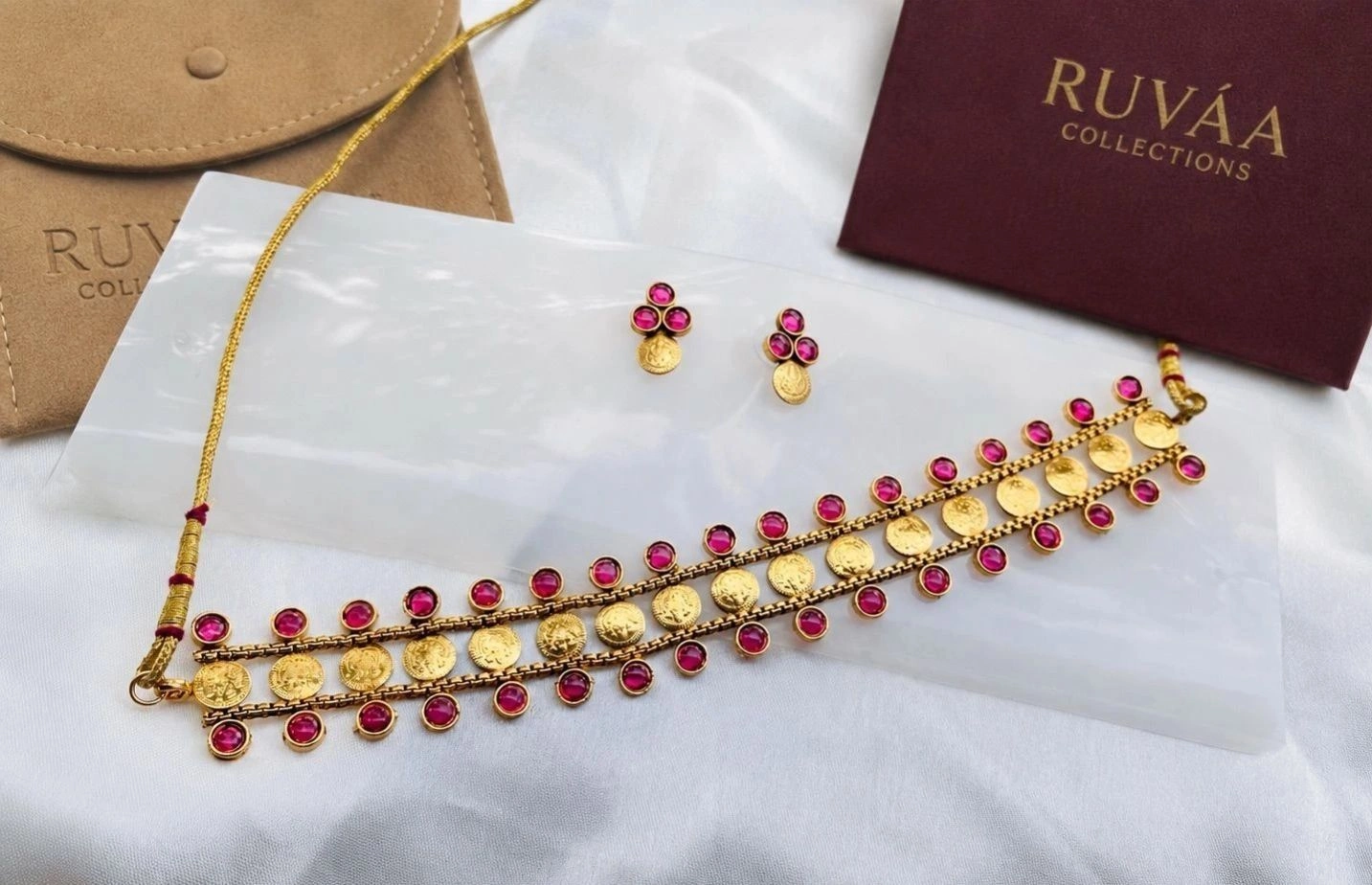 Coin heritage choker with earrings 1