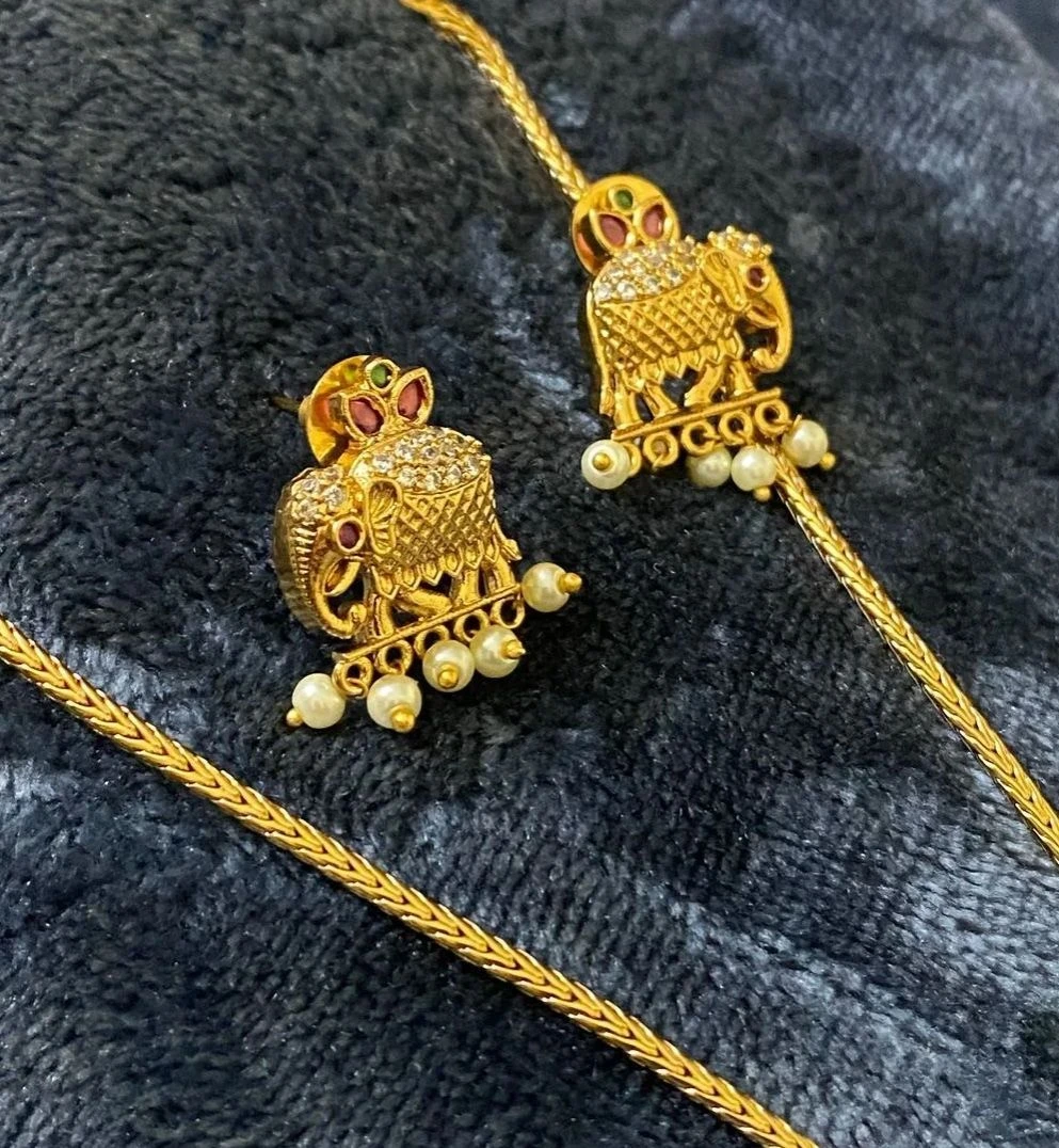 Elephant pendant chain 2