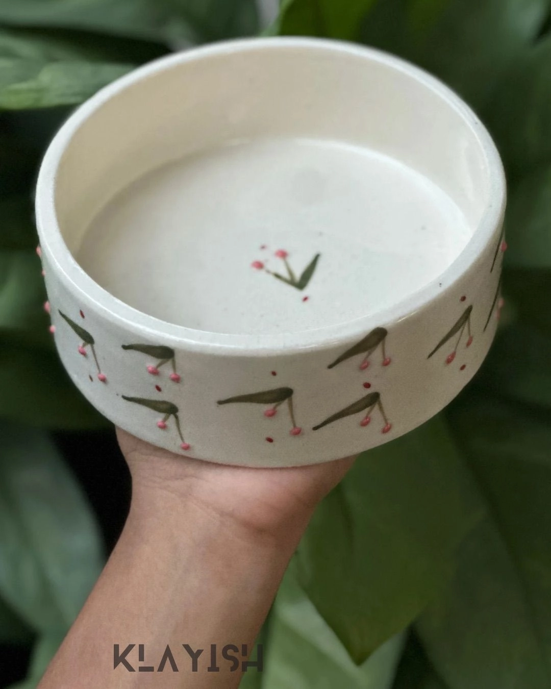 Dainty cherry bowl🍒