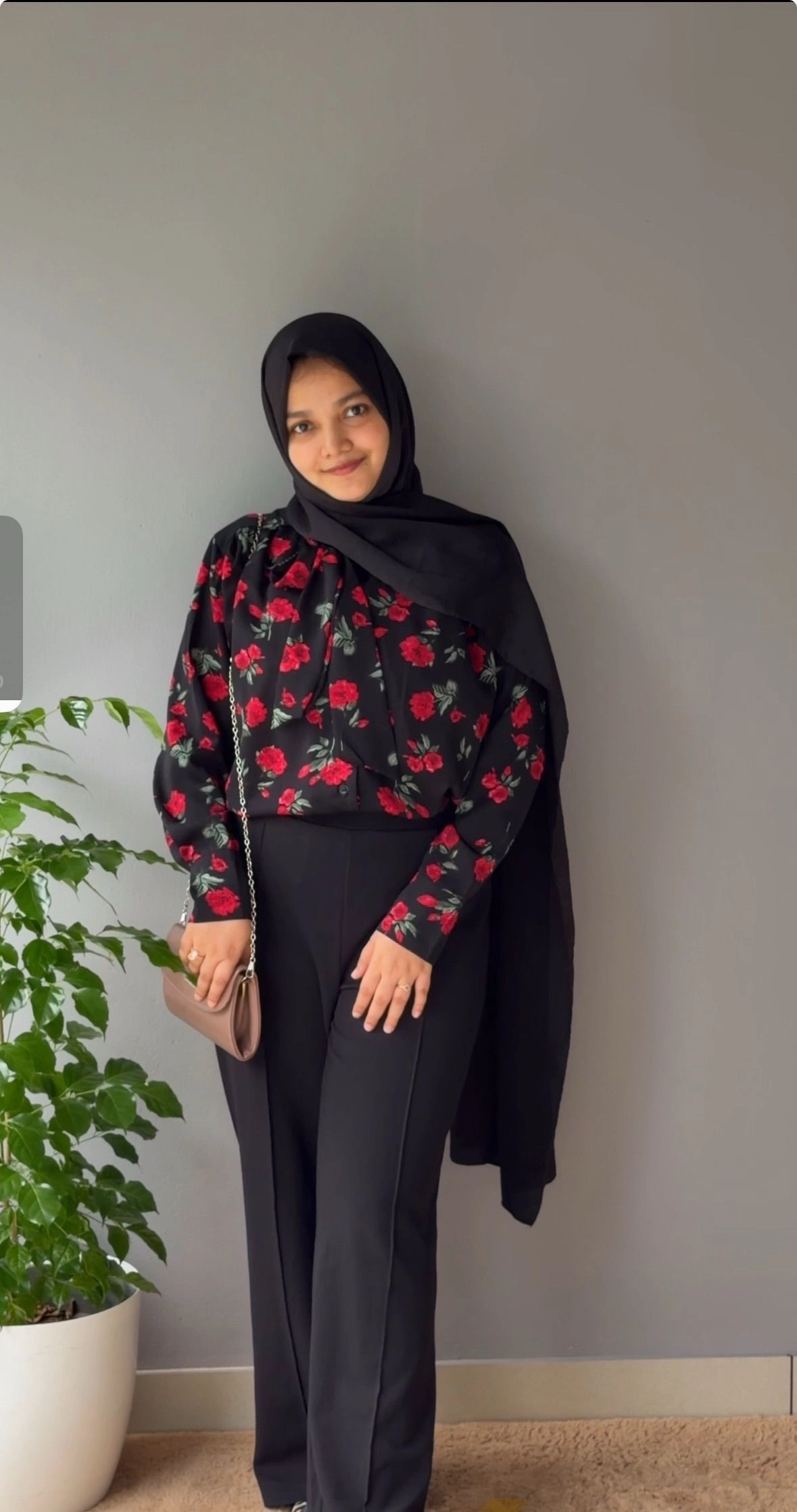 Noir Bloom Top 🌹