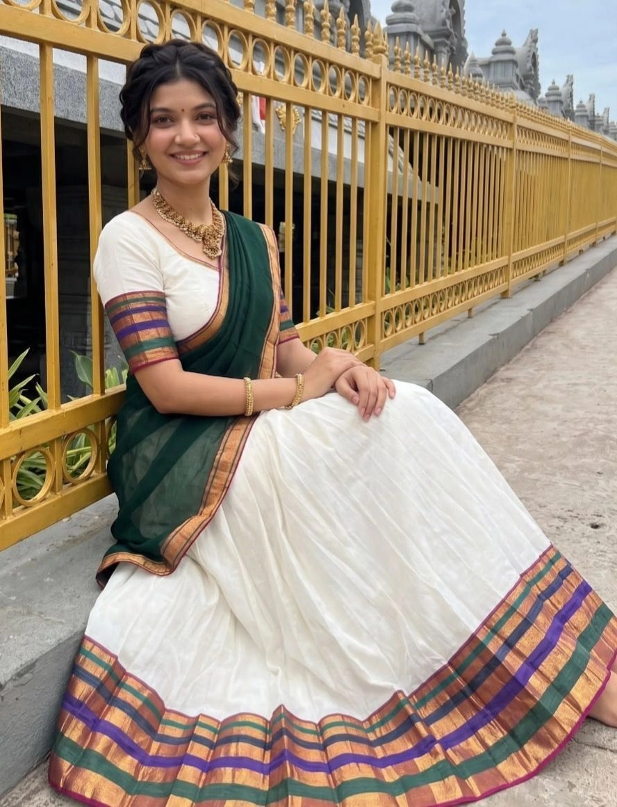 Semi stitched Mul 120 count cotton dhavani