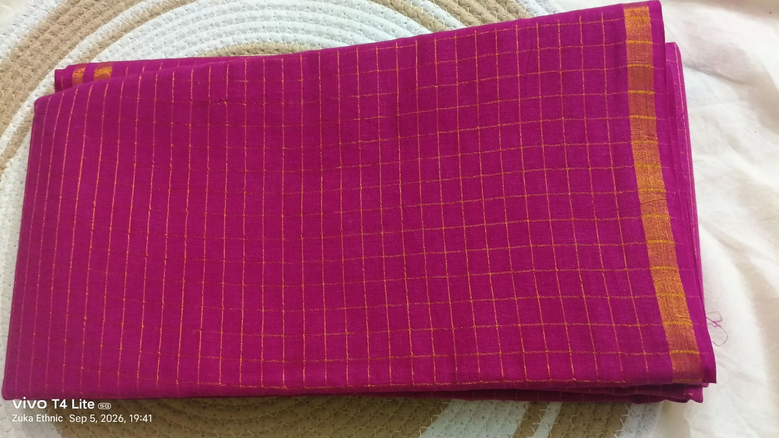 Madurai sungudi kattam simple border magenta