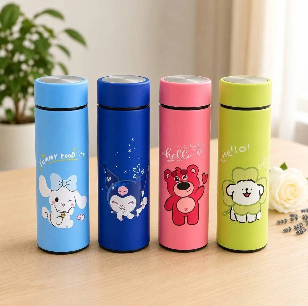 Kiddo glass water bottle with strong plastic outer shield 2