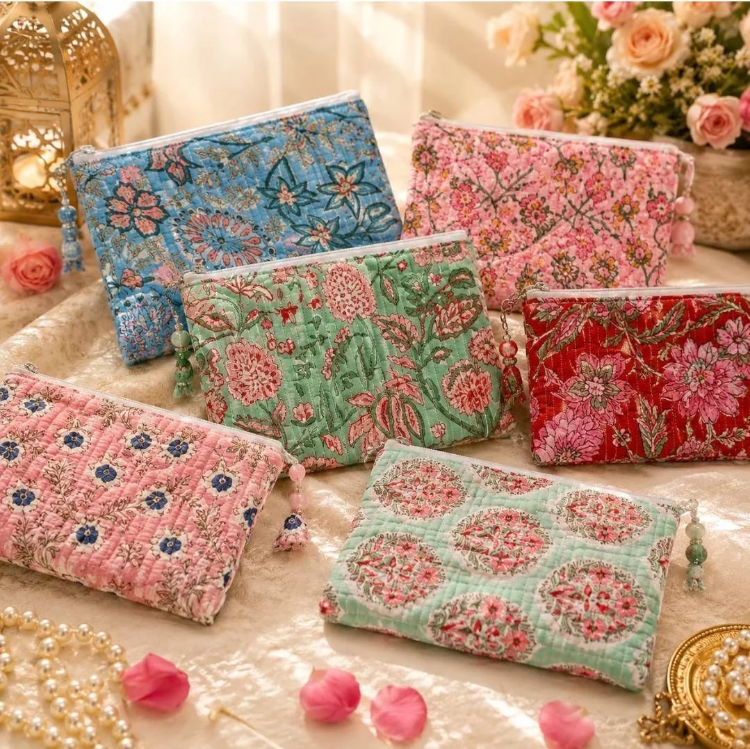 Cotton zip pouches 1