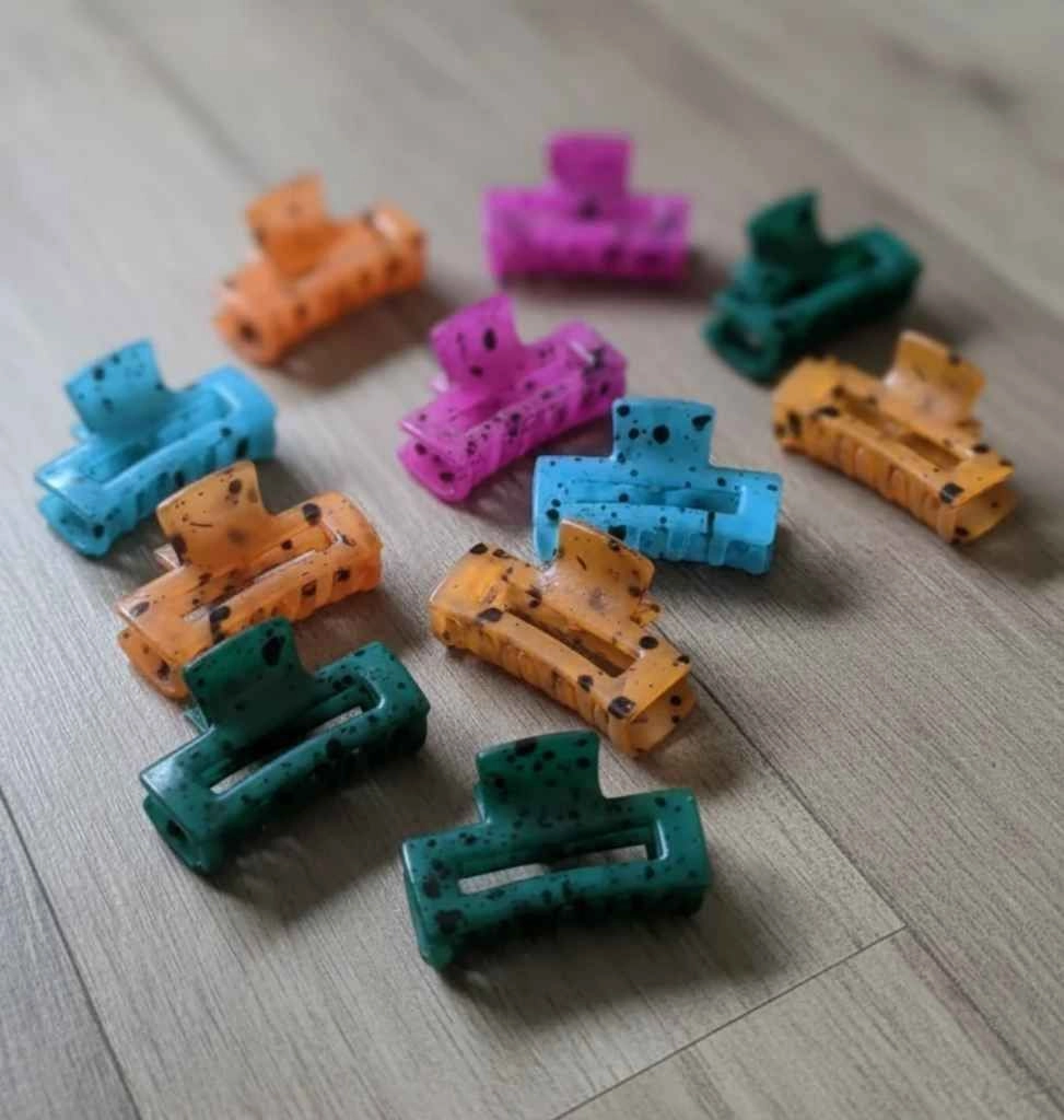 Speckled Matte Small Hair Claw Clips – (₹7 Per Piece | Pack 2