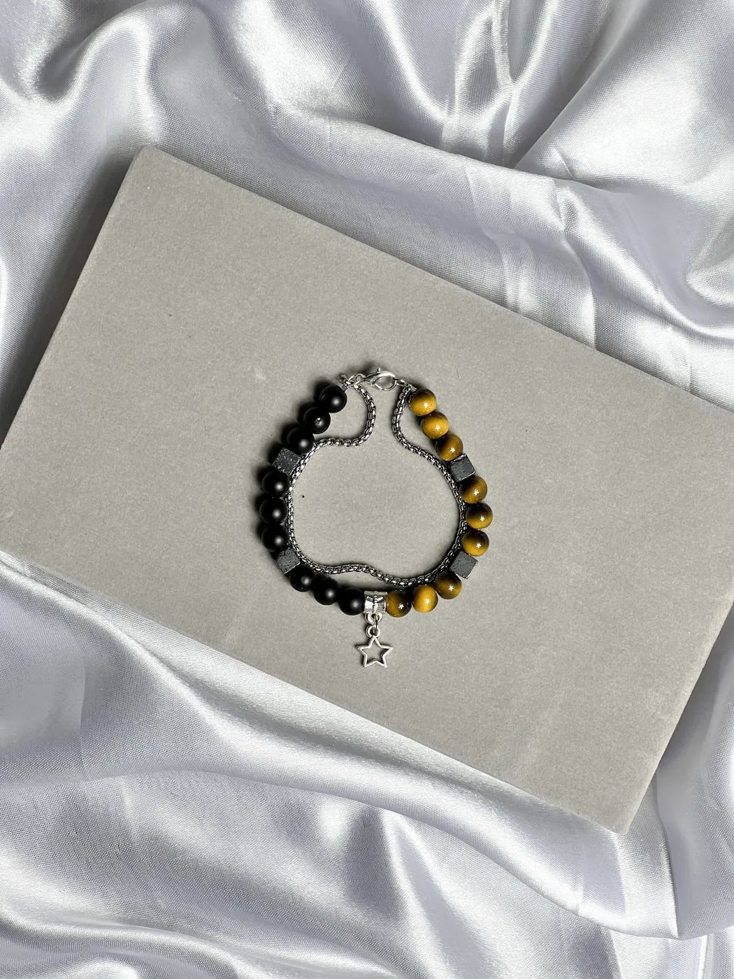 Bracelet 1