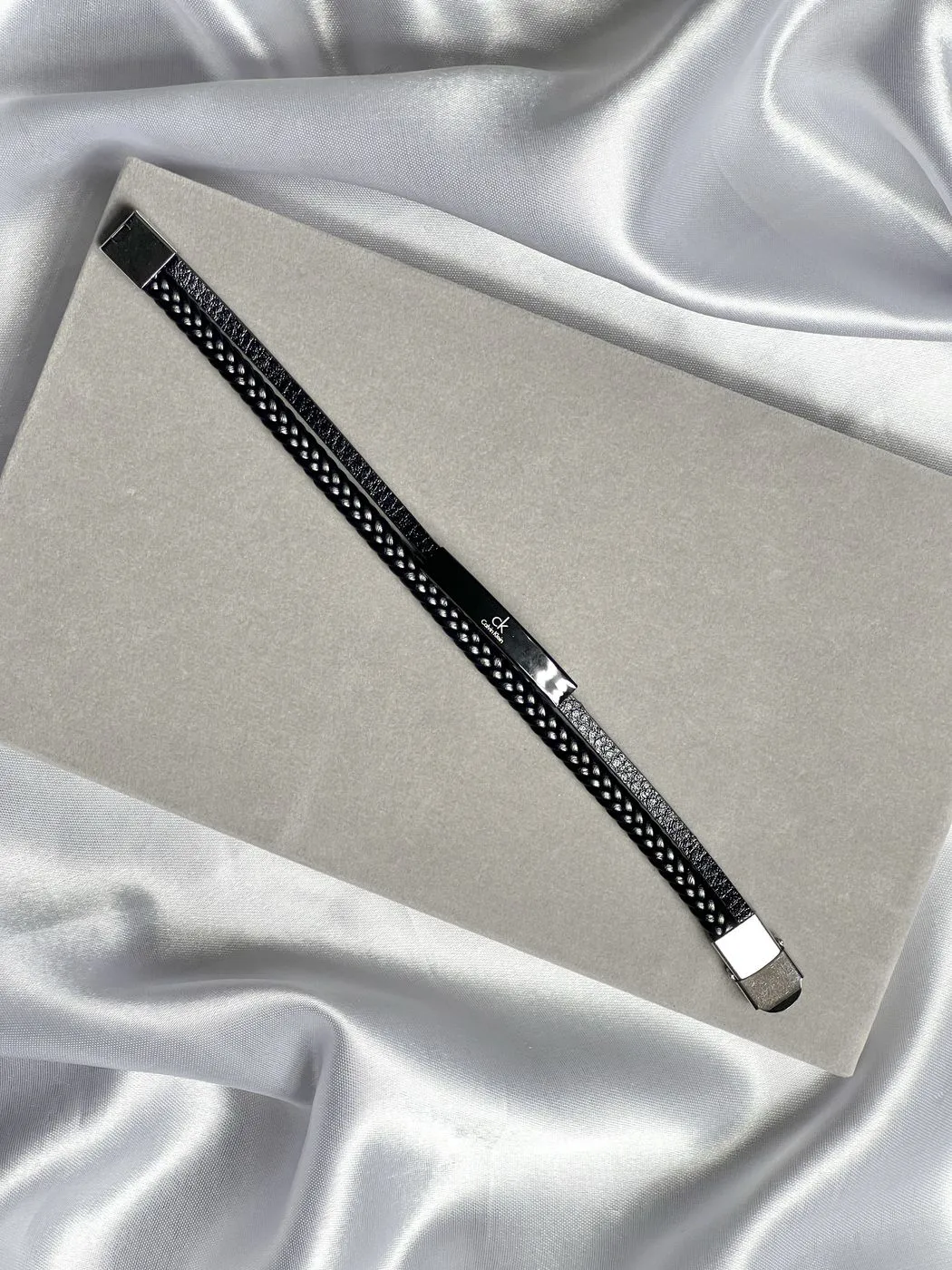 Leather band 1