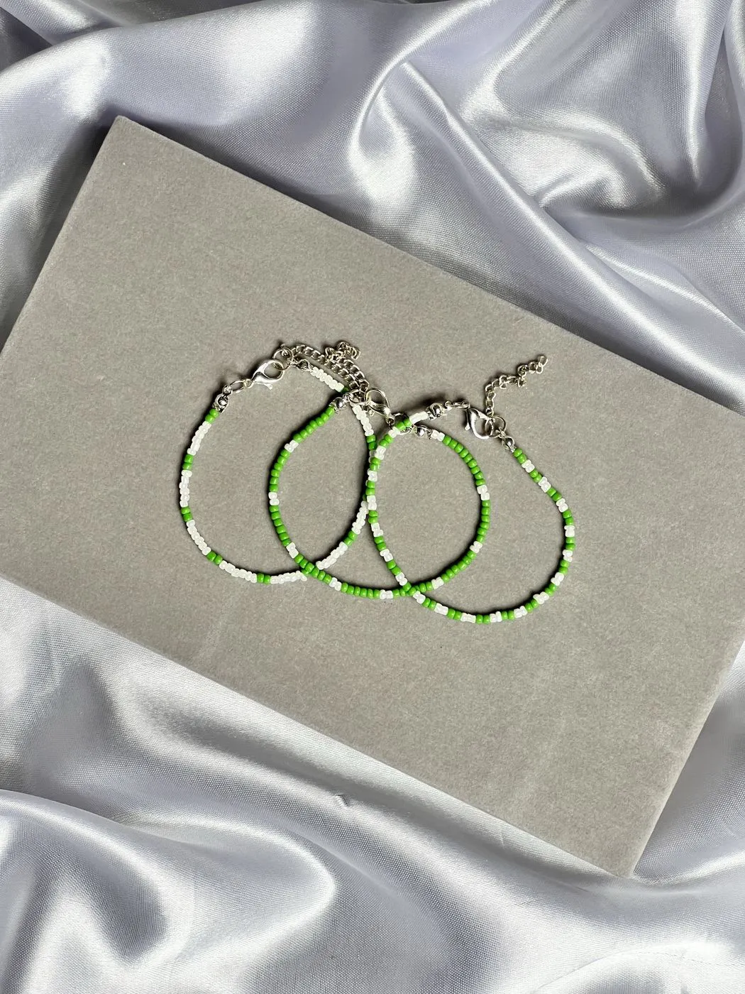 Small beads bracelet 3 piece 1