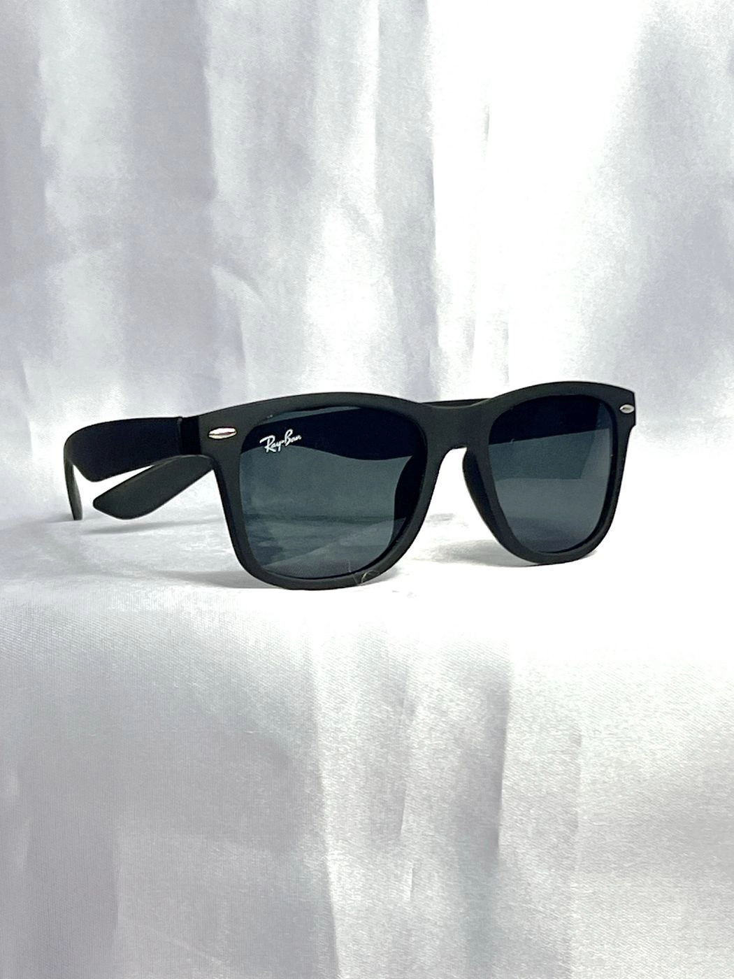 Specs 2