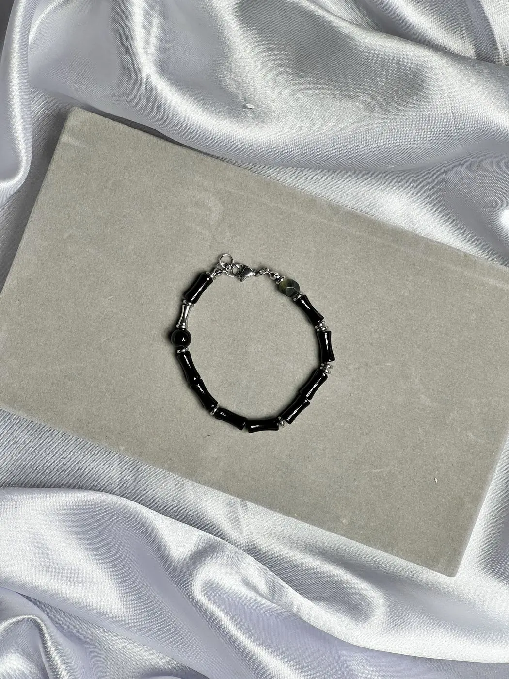 Bracelet 1