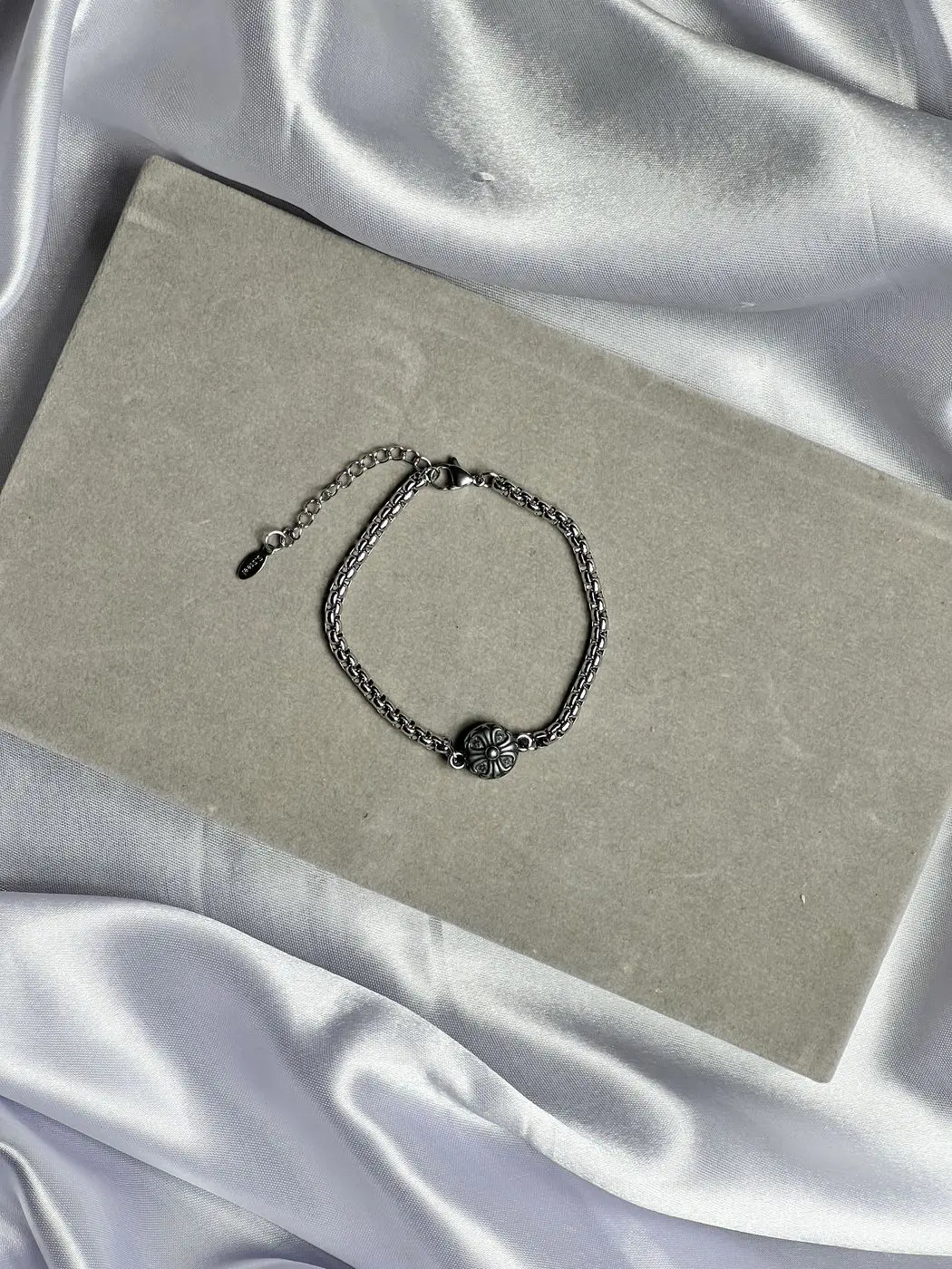 Bracelet 1