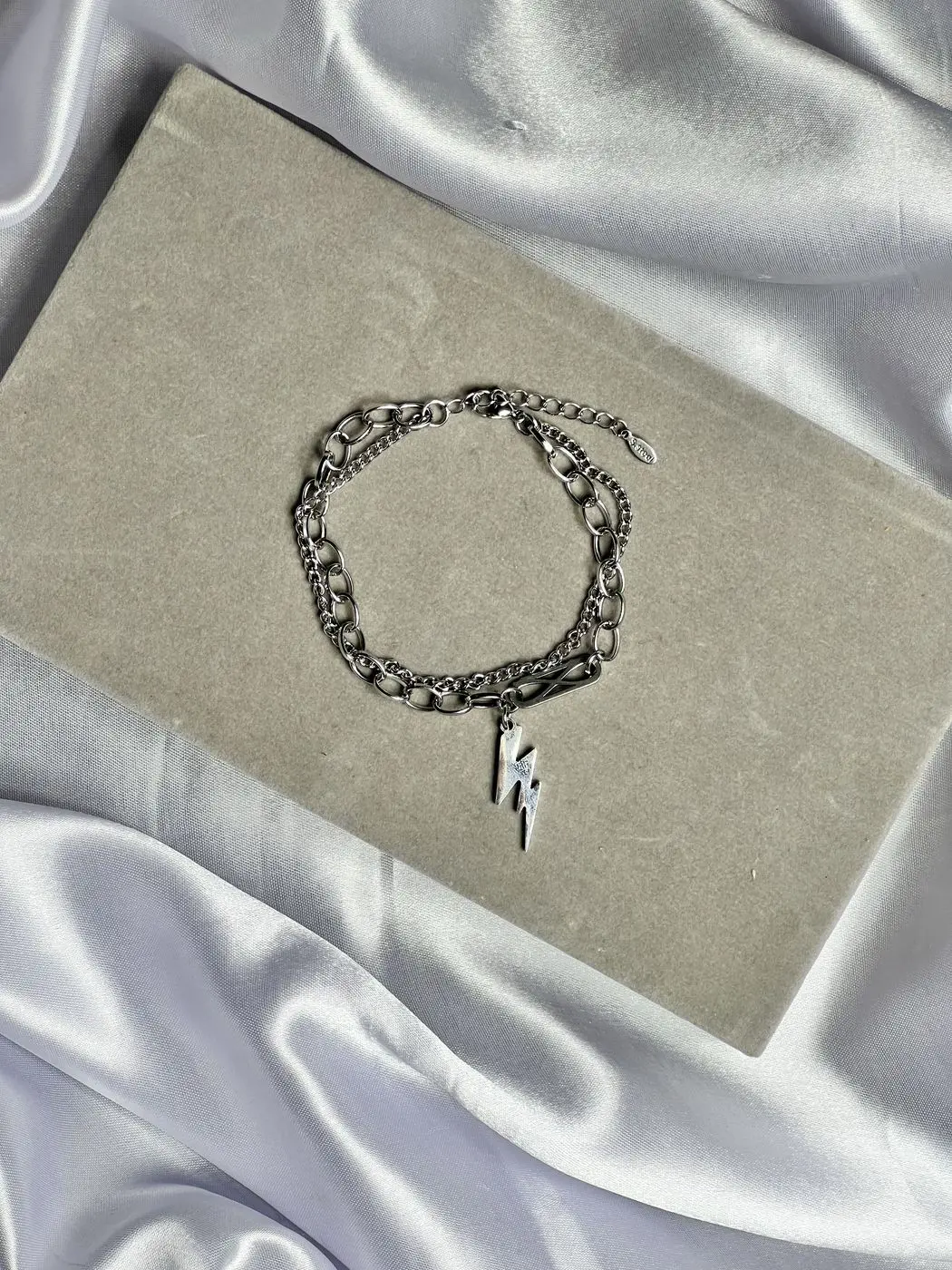 Bracelet 1