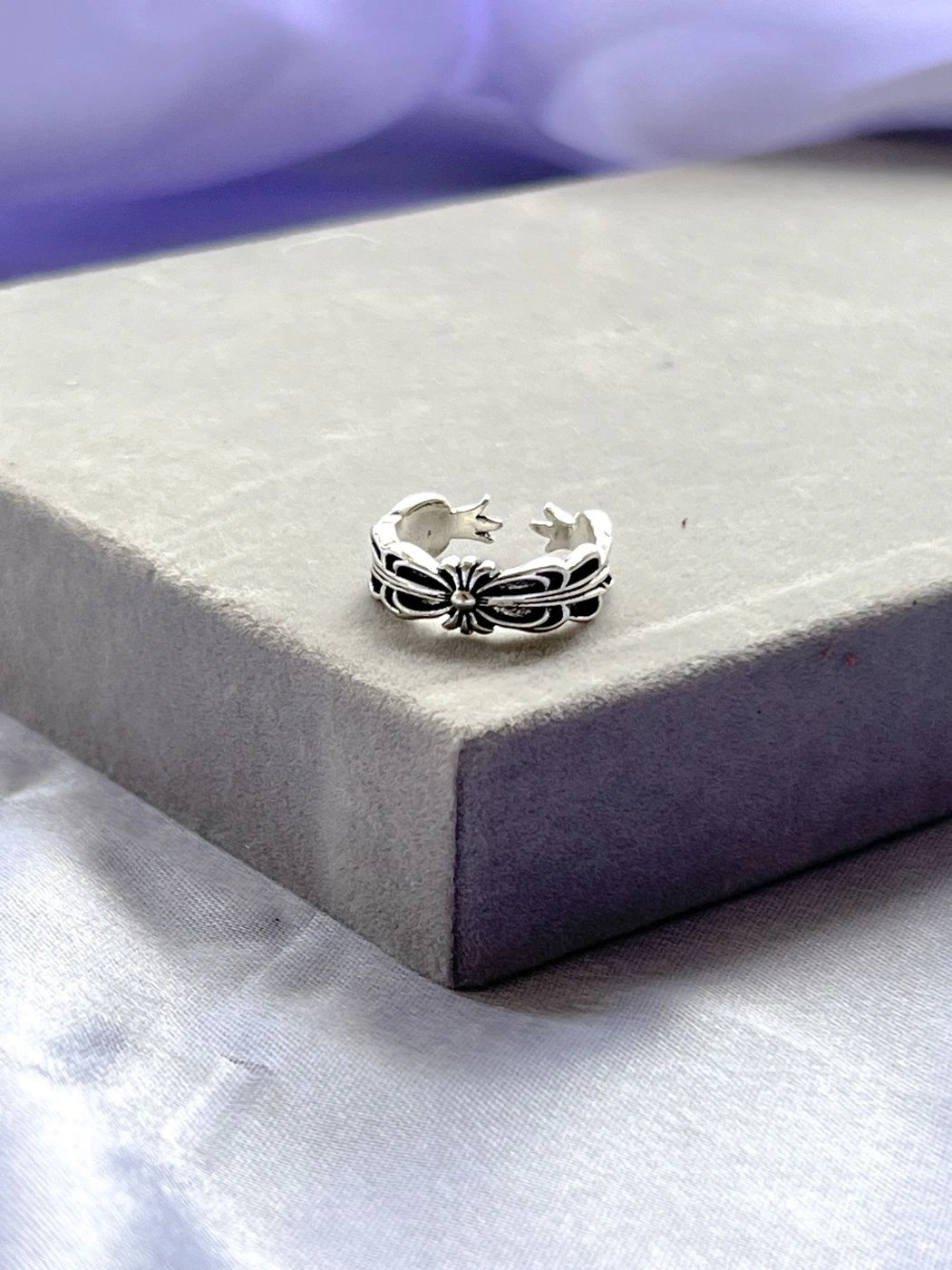 Cross Ring 2