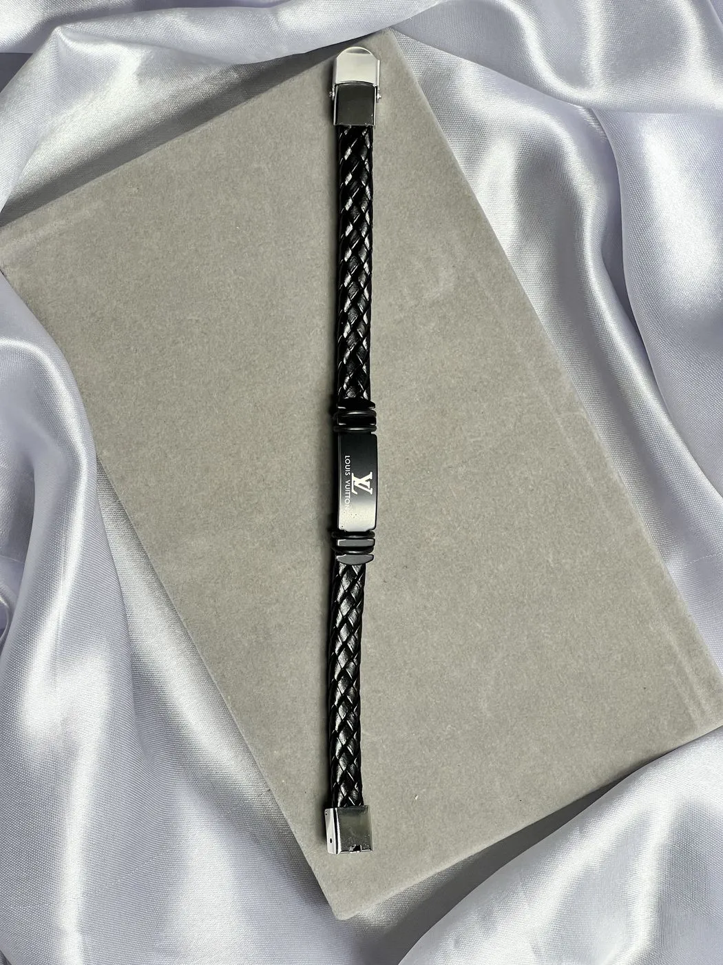 Leather band