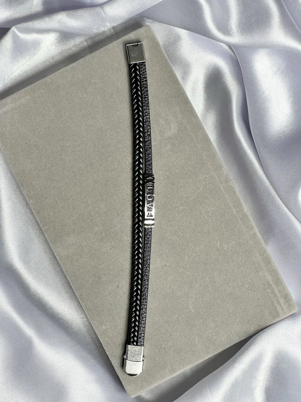 Leather band