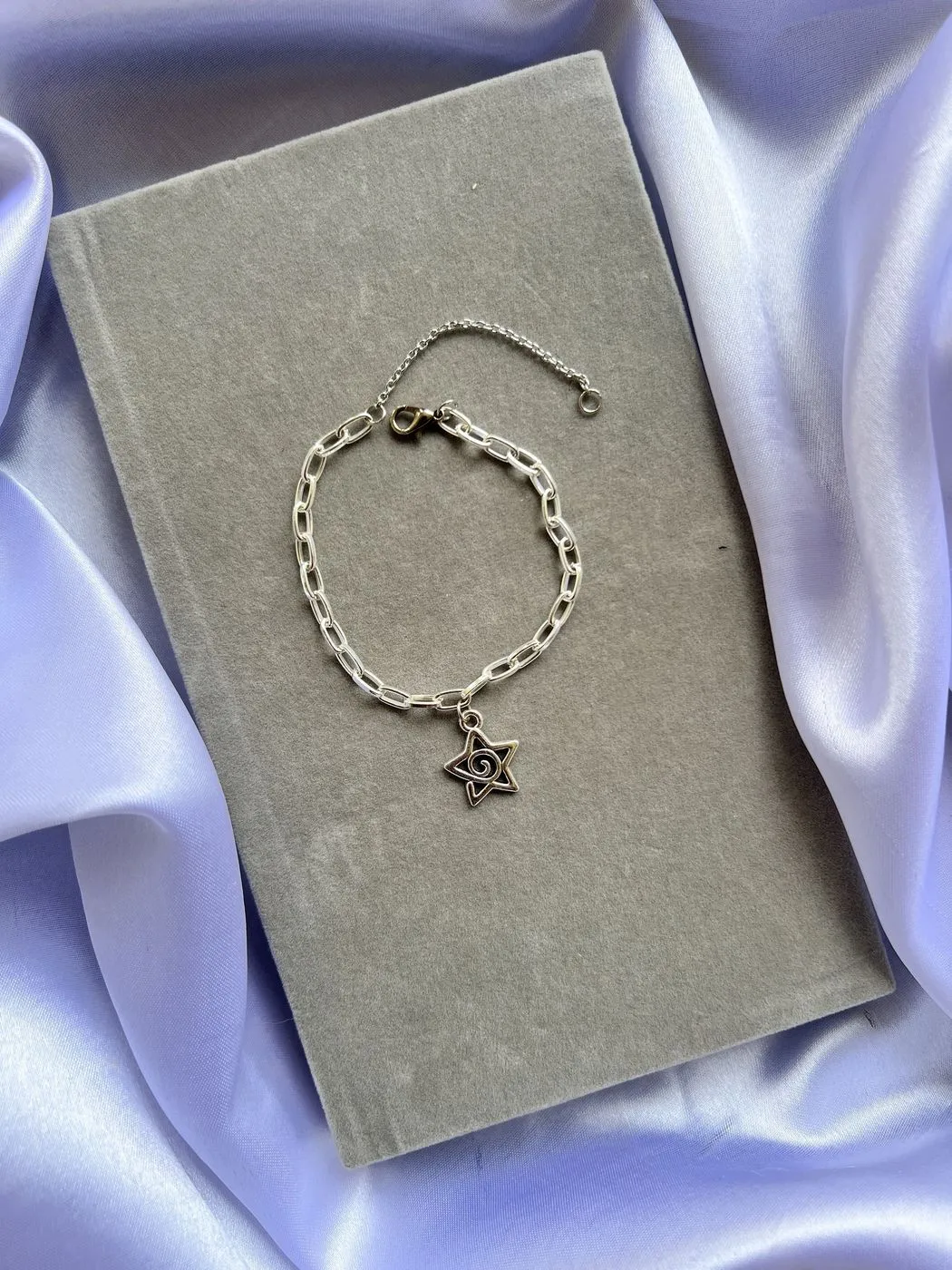 Bracelet 1