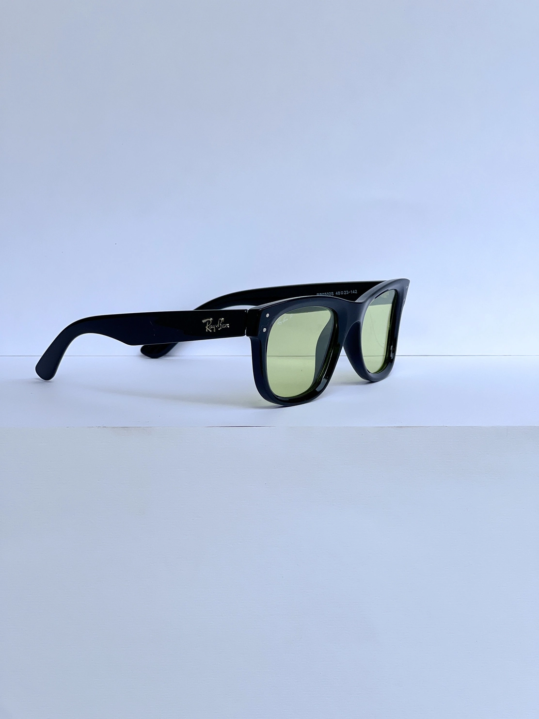Ray-Ban Wayfarer Yellow 2