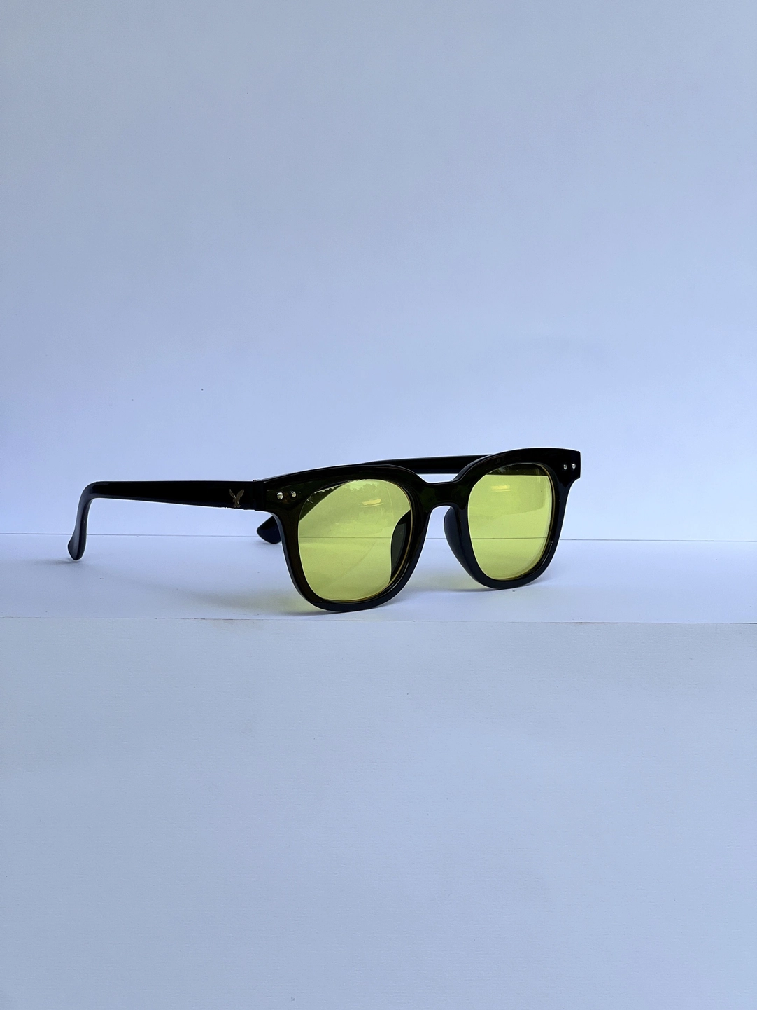 Specs Yellow 2