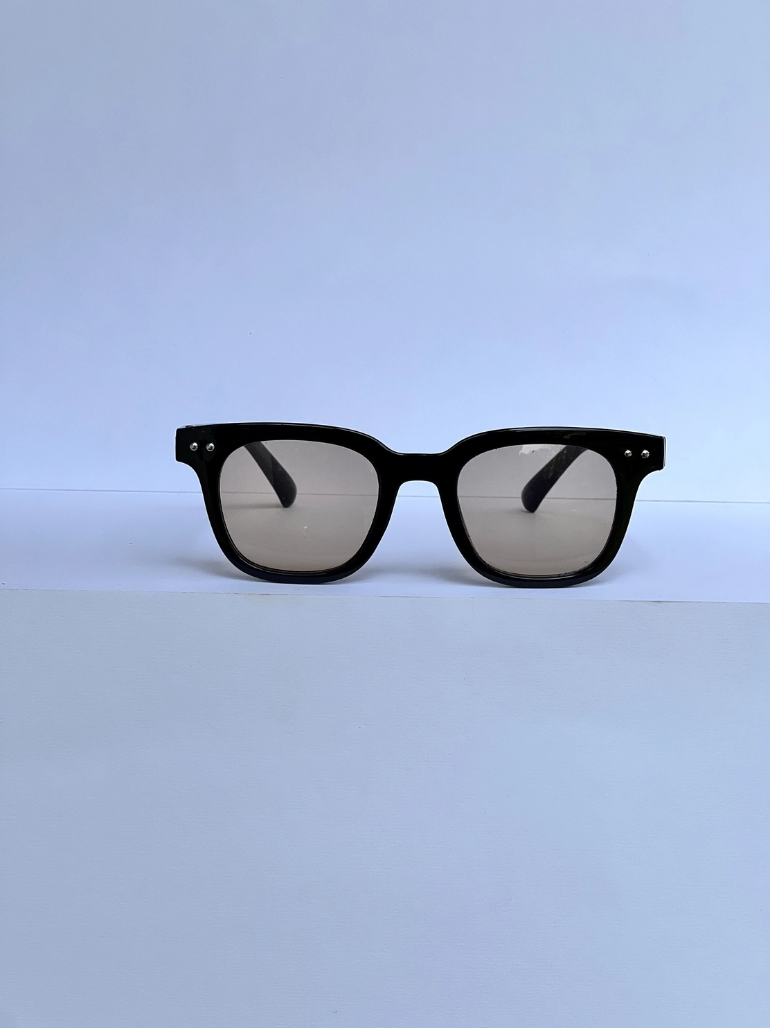 Specs Brown 1