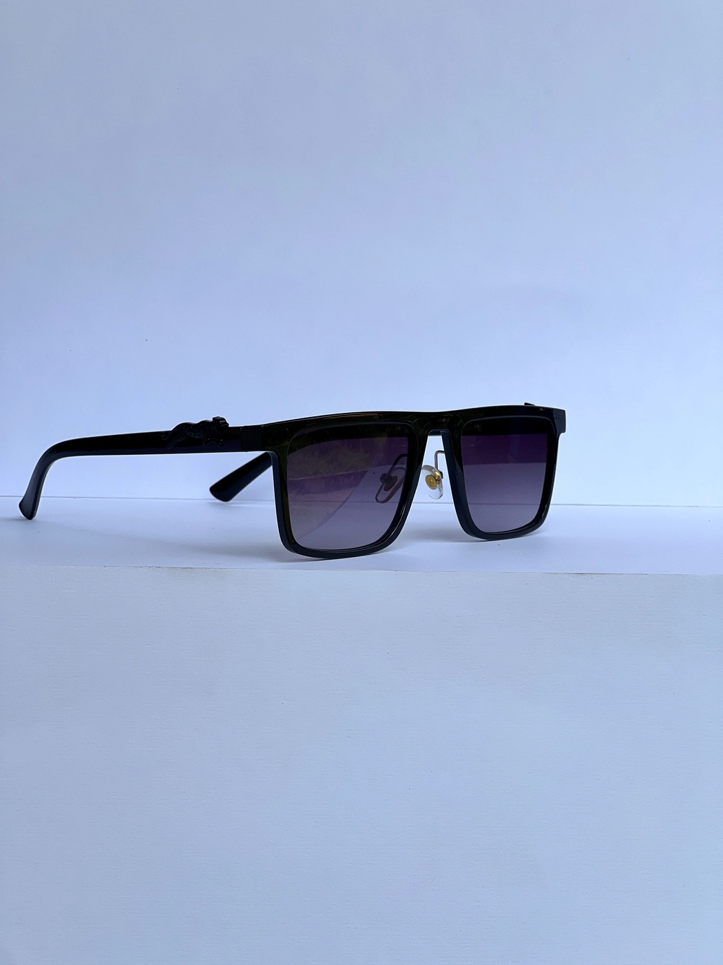 Specs Black 2