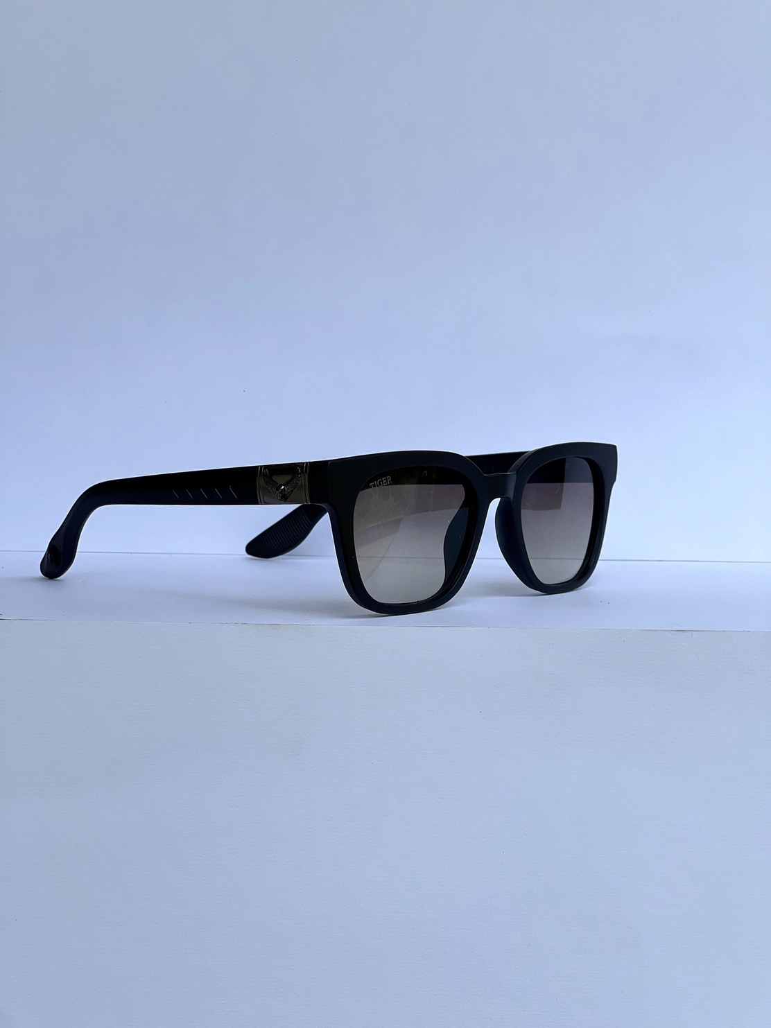 Specs Green 2