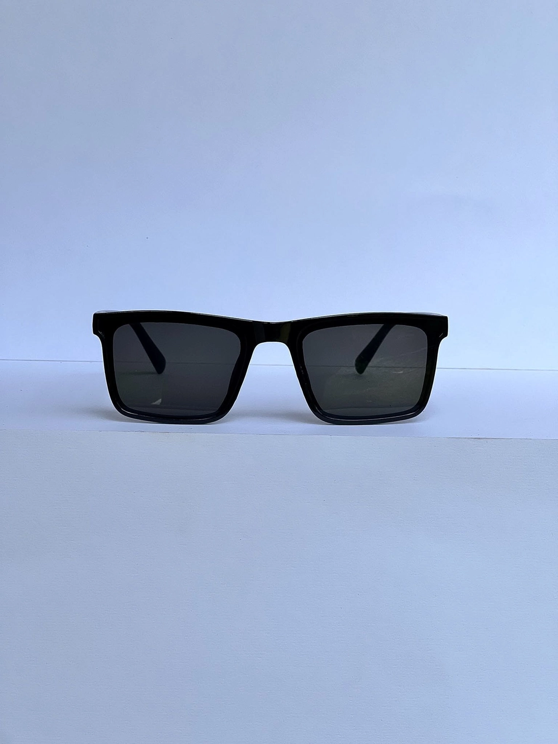 Specs Full black 1