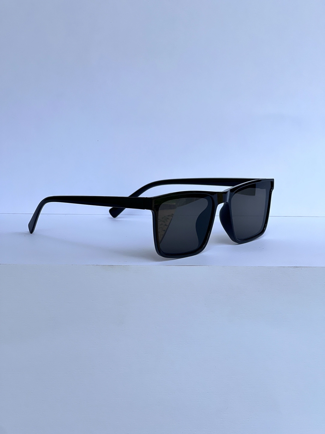 Specs Full black 2