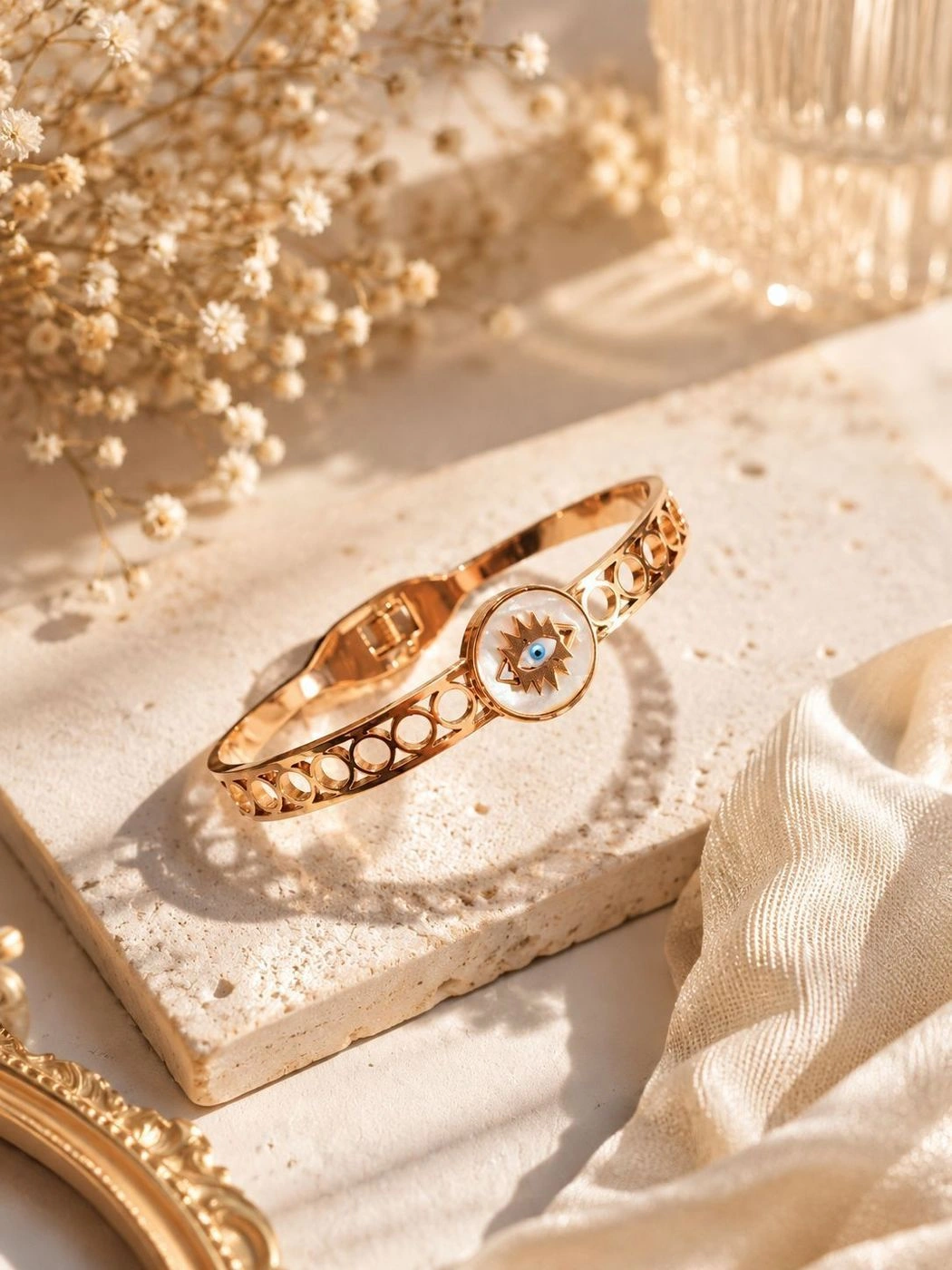 EVILYE STAINLESS STEEL BANGLE