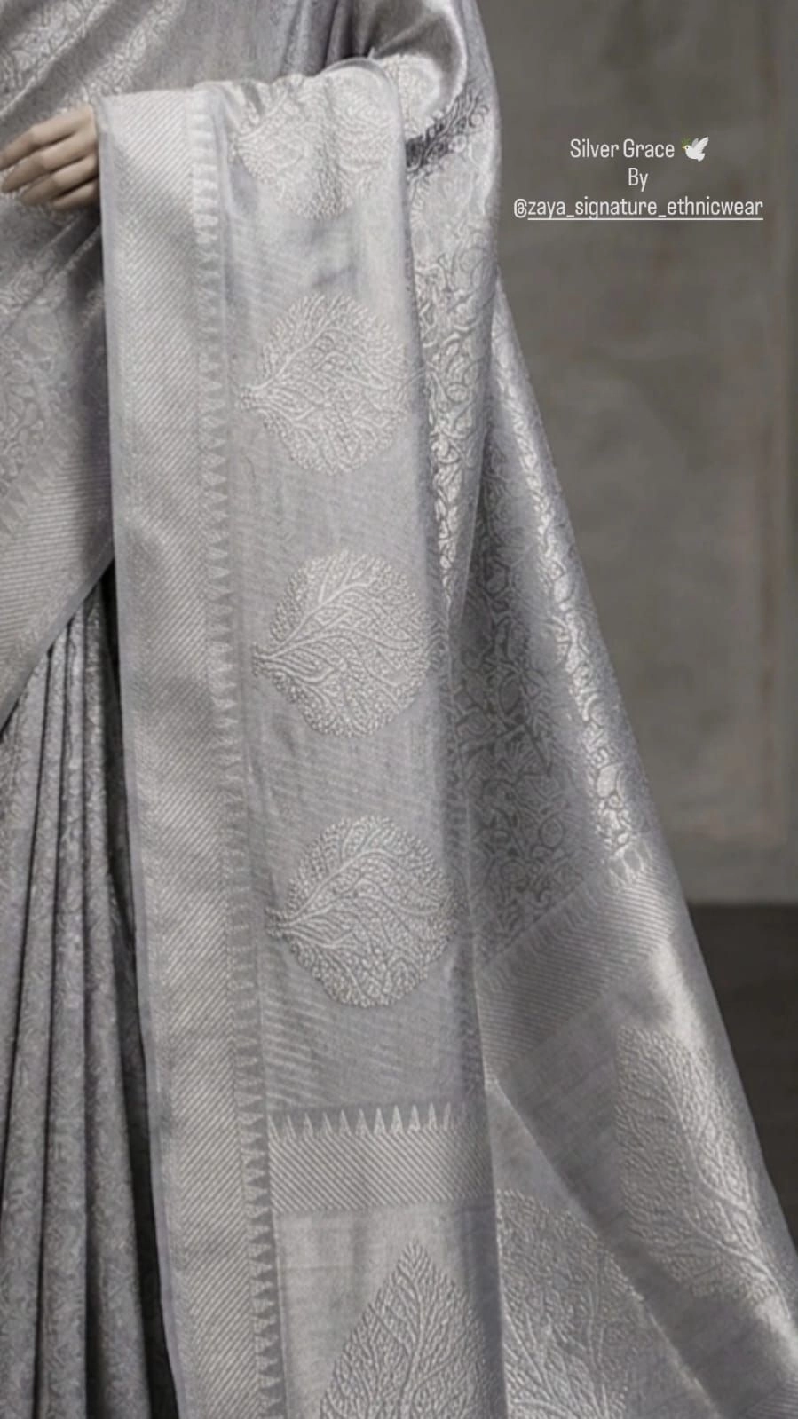 Metallic Silver Brocade Saree 3