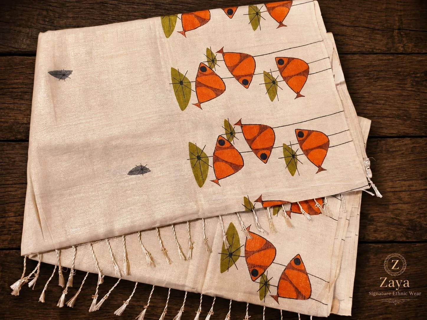 Modern Fish Motif Linen-Cotton Saree 2