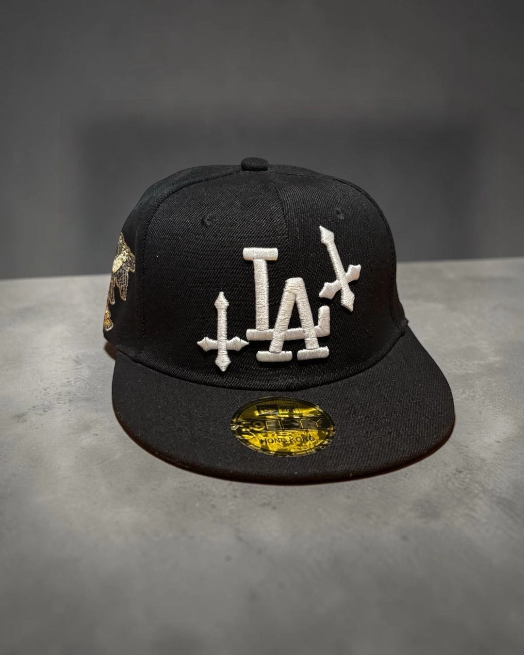 LA EMBROIDERED (CHERUB) (adjustable)
