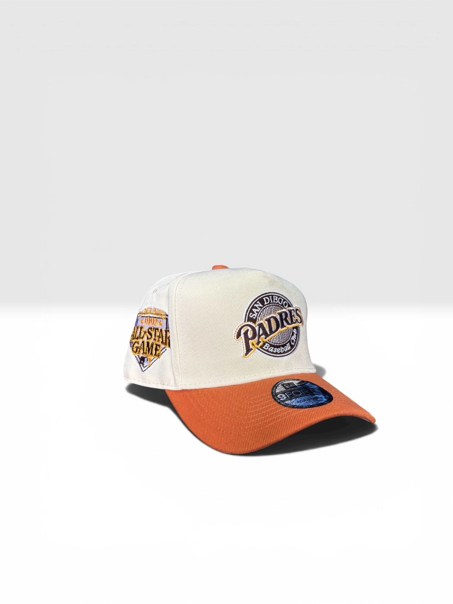 PADRES OFF WHITE (adjustable) 1