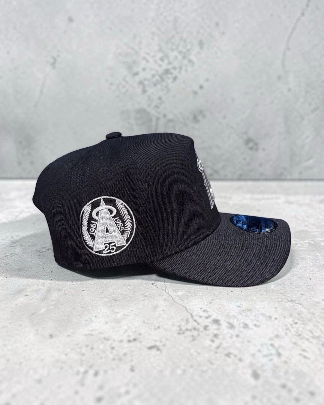Angels black (adjustable) 2
