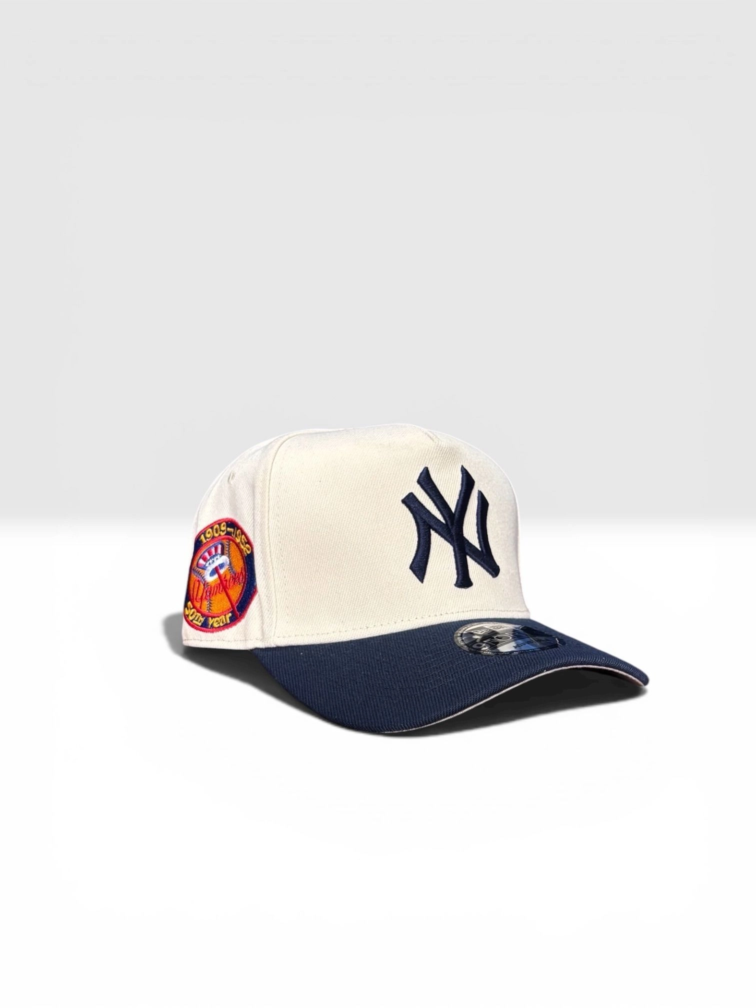 NY OFF WHITE (adjustable) 1