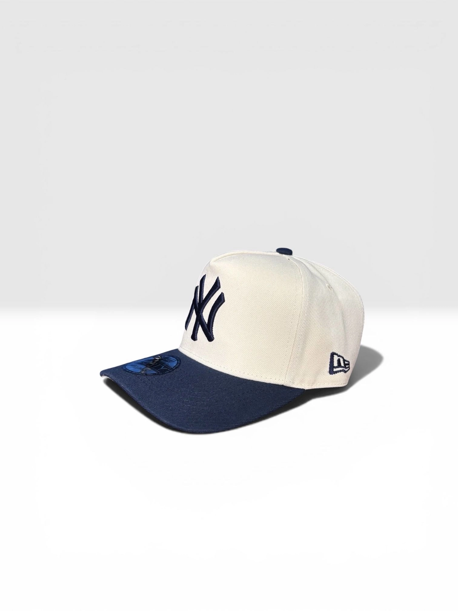 NY OFF WHITE (adjustable) 2