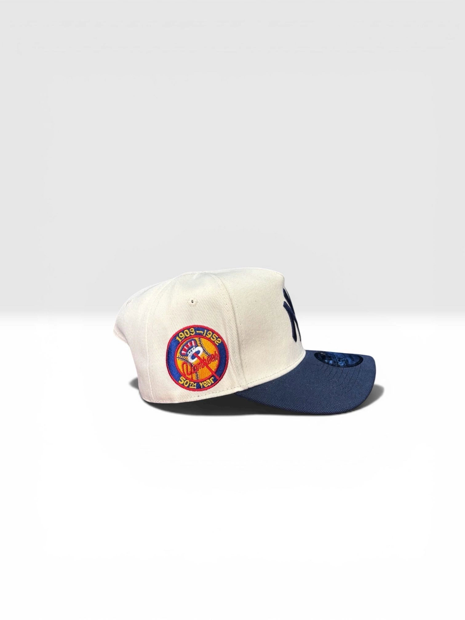 NY OFF WHITE (adjustable) 3