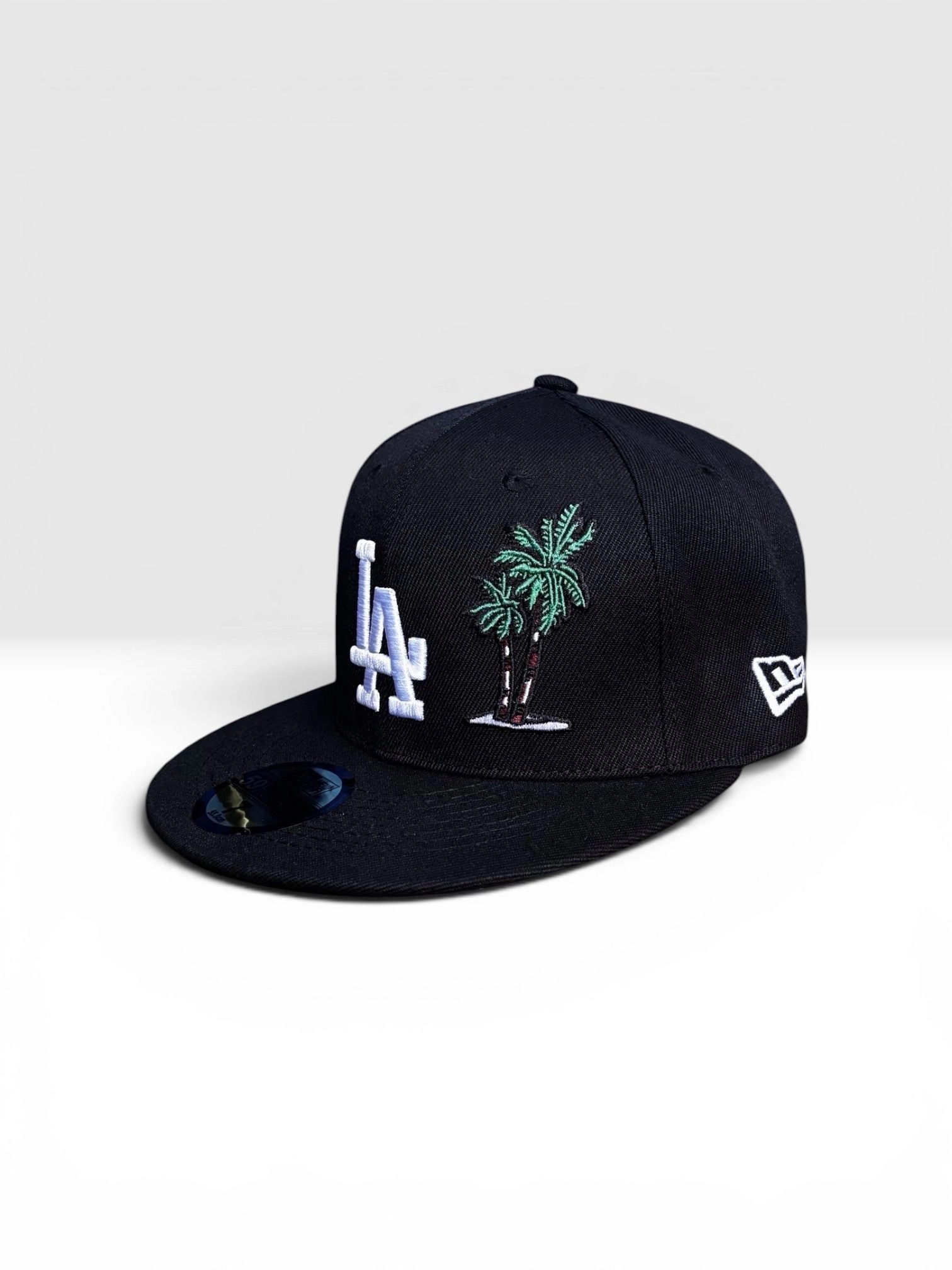 LA COCONUT TREE(fitted) 1