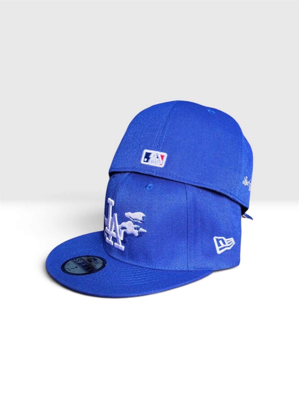 LA CLOUD (blue) 3