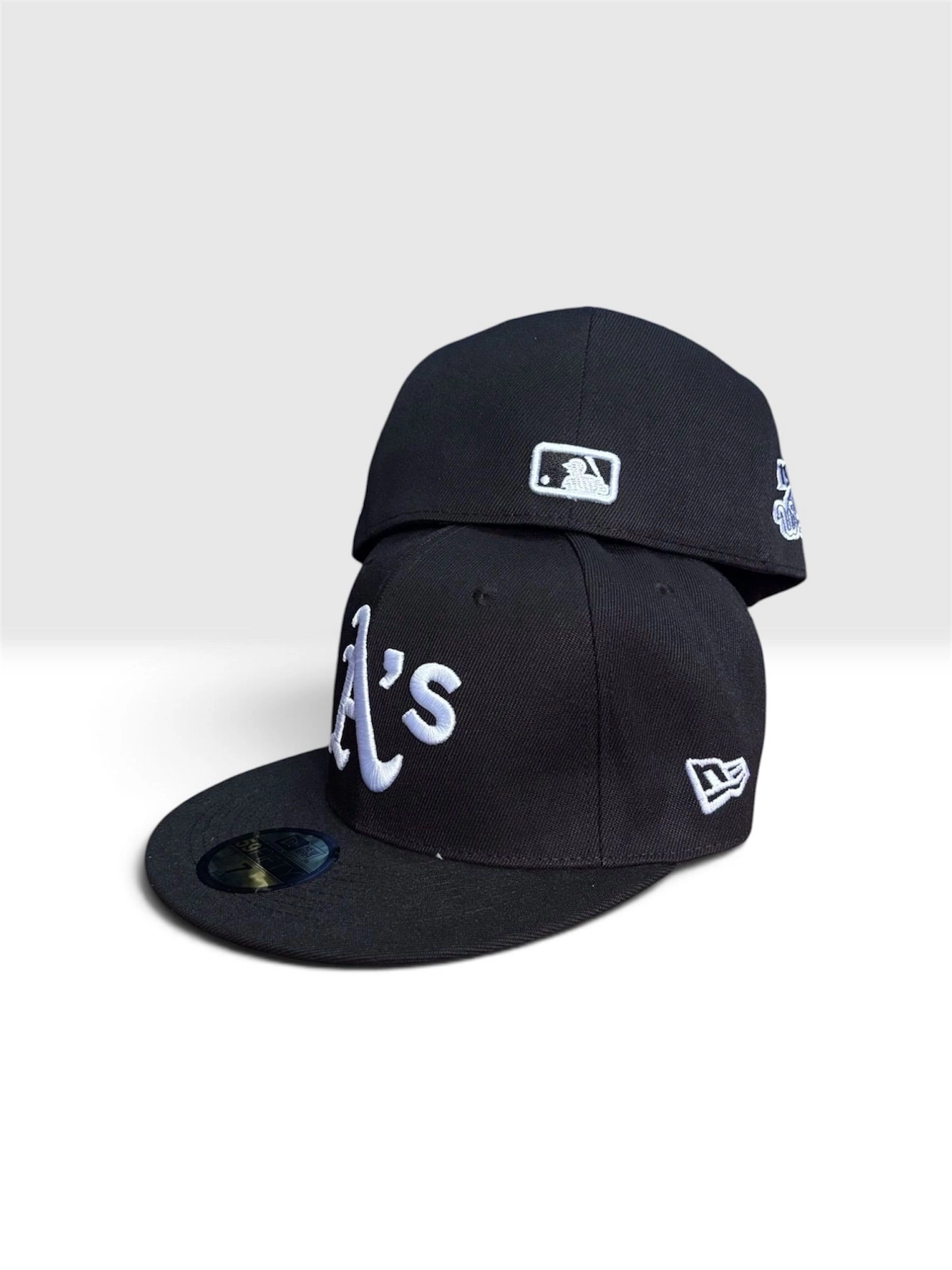 OAKLAND ATHLETICS BLACK 3